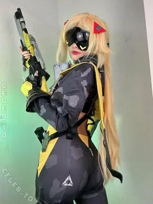 Avygenki OnlyFans Leaked Free Thumbnail Picture - #Y3EzAsf0c8