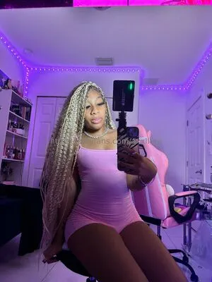 Axxllure OnlyFans Leaked Free Thumbnail Picture - #4aa4raTM7C