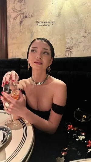 Aya Shalkar Thumbnail Picture