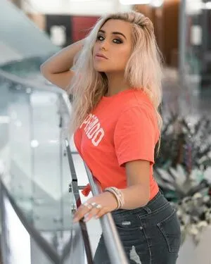 Ayeisemi OnlyFans Leaked Free Thumbnail Picture - #NAllR7d2lZ