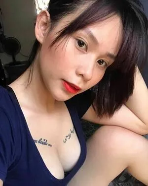 Ayemami Thumbnail Picture