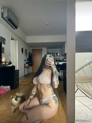 Aylenlopez2 OnlyFans Leaked Free Thumbnail Picture - #6V6XtOyojP