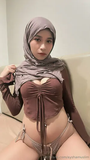 Ayshamuslim Thumbnail Picture