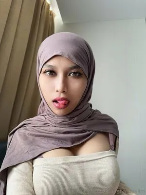 Ayshamuslim OnlyFans Leaked Free Thumbnail Picture - #K177Igrhbf