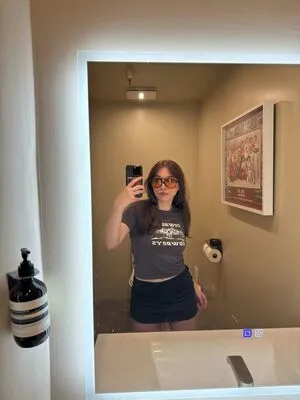 Ayytrae Profile Thumbnail