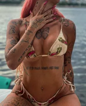 Azzy OnlyFans Leaked Free Thumbnail Picture - #KX9djv6SRf