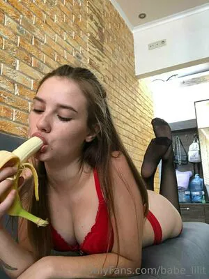 Babe Lilit OnlyFans Leaked Free Thumbnail Picture - #THoKrEAweZ