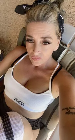 Babie Doll Bre Thumbnail Picture