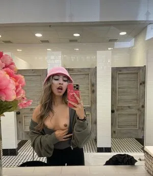 Babygirlglam Thumbnail Picture