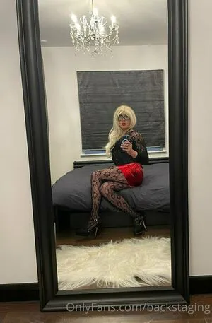 Backstaging Thumbnail Picture