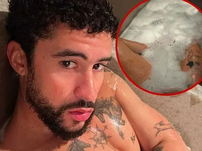 Badbunny OnlyFans Leaked Free Thumbnail Picture - #AFR5NdBSCo