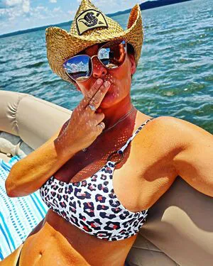 Baddie2thebone OnlyFans Leaked Free Thumbnail Picture - #WhIIqqlFR8