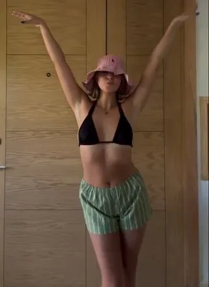 Bailee Madison OnlyFans Leaked Free Thumbnail Picture - #gu4jVMJfen