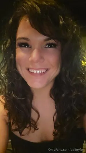 Baileyfox Thumbnail Picture