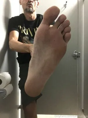 Barefeeticus OnlyFans Leaked Free Thumbnail Picture - #P9W9DsQwM2
