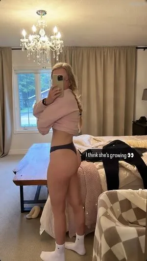 Barefootbarbee Thumbnail Picture