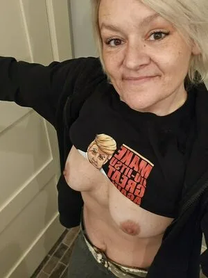 Basedmama OnlyFans Leaked Free Thumbnail Picture - #5uz6uenBNx