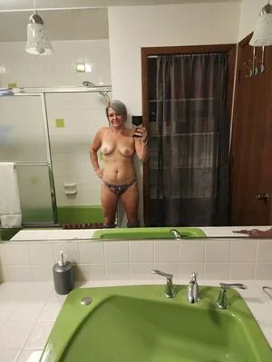 Basedmama OnlyFans Leaked Free Thumbnail Picture - #6XvTJY6Ali