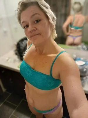 Basedmama OnlyFans Leaked Free Thumbnail Picture - #8lxQ9vCJJC