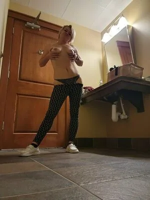Basedmama OnlyFans Leaked Free Thumbnail Picture - #FFpFoeX9bl