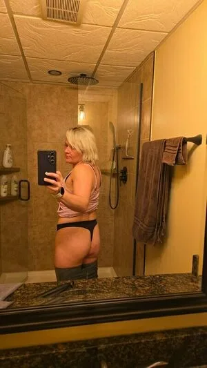 Basedmama OnlyFans Leaked Free Thumbnail Picture - #mWE3HG13by