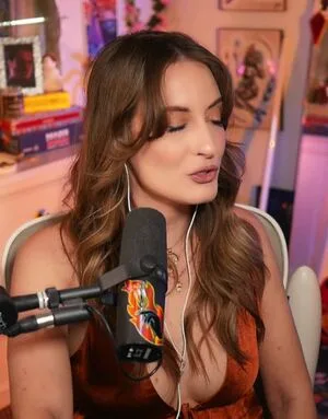 Basicwitgirl OnlyFans Leaked Free Thumbnail Picture - #6ODaKwbnve
