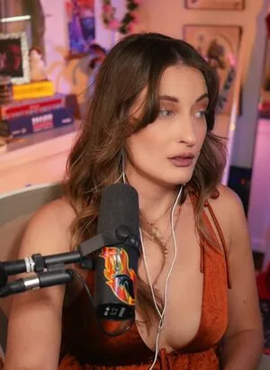 Basicwitgirl OnlyFans Leaked Free Thumbnail Picture - #BaMeKaRdxG