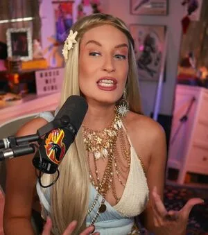 Basicwitgirl OnlyFans Leaked Free Thumbnail Picture - #RH3OInpICK