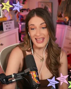 Basicwitgirl OnlyFans Leaked Free Thumbnail Picture - #oe7Uz9DW2s