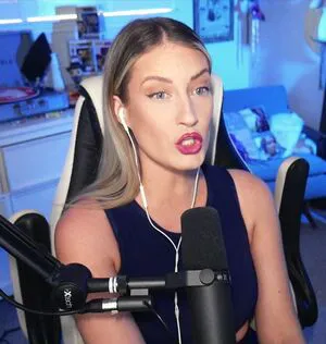 Basicwitgirl OnlyFans Leaked Free Thumbnail Picture - #DMH8VJ8nWk