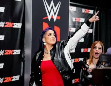 Bayley Thumbnail Picture