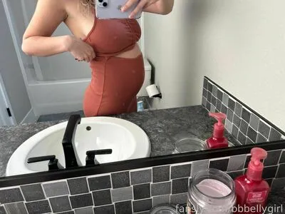 Bbbellygirl Thumbnail Picture