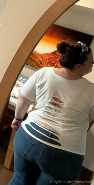 Bbwwdanii Thumbnail Picture