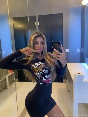 bbybeaar Thumbnail Picture