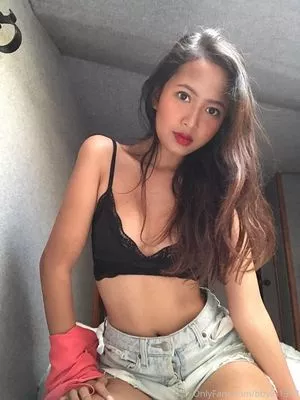 Bbylis1997 OnlyFans Leaked Free Thumbnail Picture - #8VwDc2bpGj