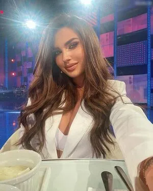 Beatrix Ramosaj OnlyFans Leaked Free Thumbnail Picture - #ifdlrcWGSP