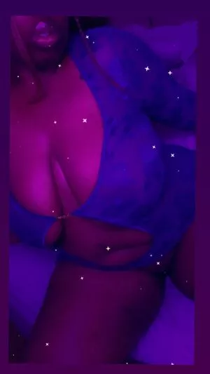 Beatrixx_ Thumbnail Picture