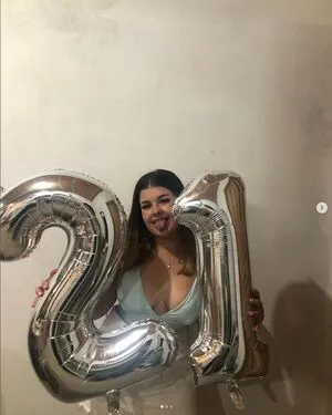 Beatriz Pulido Thumbnail Picture