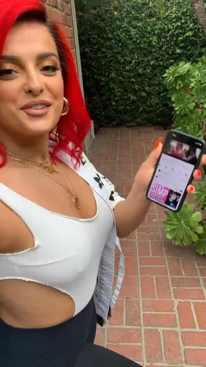 Bebe Rexha OnlyFans Leaked Free Thumbnail Picture - #5Ssfu0HSws