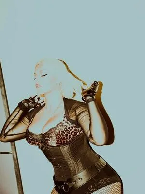 Bebe Rexha OnlyFans Leaked Free Thumbnail Picture - #jfh4Jwl2FT