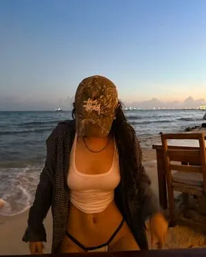 Beca Michie Thumbnail Picture