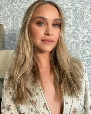 Becca Tobin OnlyFans Leaked Free Thumbnail Picture - #5UOR6GD73w
