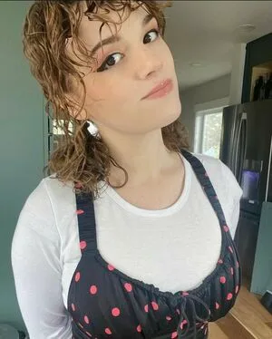 Beccabytes OnlyFans Leaked Free Thumbnail Picture - #sIRrhoOUd1