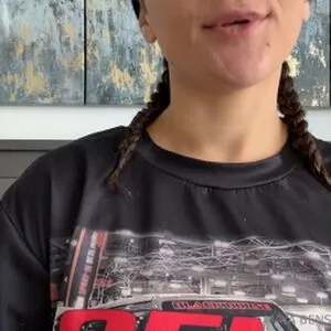 Beckybensinger Thumbnail Picture