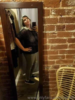Bee88i OnlyFans Leaked Free Thumbnail Picture - #02034k9LXS
