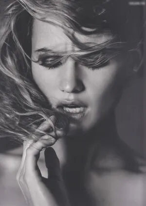 Behati Prinsloo OnlyFans Leaked Free Thumbnail Picture - #T19QXXYeRV