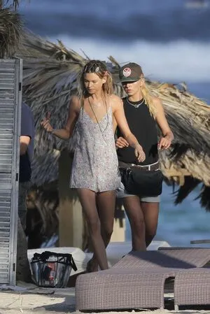 Behati Prinsloo OnlyFans Leaked Free Thumbnail Picture - #y7hRHHROS2