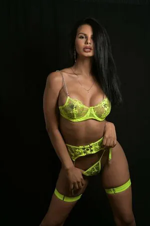 Bella Danis OnlyFans Leaked Free Thumbnail Picture - #c0vth8S8np