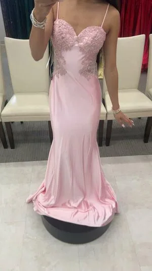 Bella Luu OnlyFans Leaked Free Thumbnail Picture - #dSwc2s0IFe