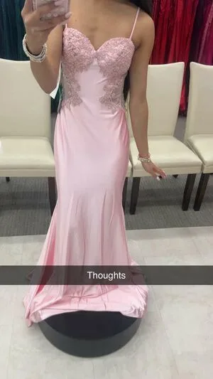 Bella Luu OnlyFans Leaked Free Thumbnail Picture - #eCVpAQDMAD